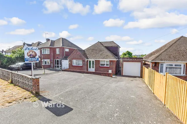 Glebe Lane, Maidstone, ME16, photo 1