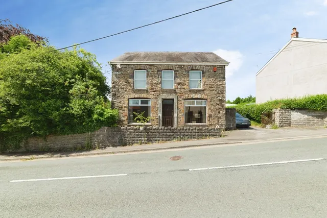 Gwilym Road, Cwmllynfell, SA9, photo 1
