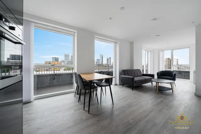 2 bedroom flat — Explorer's Wharf