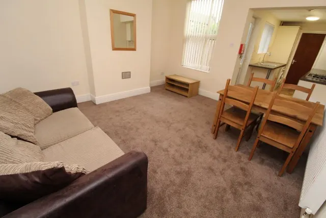 Marlborough Street, Dunkirk, NG7, photo 1