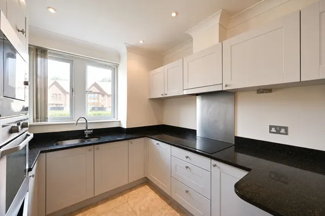 Photo 3 — 20 Lakeside Drive, Chobham, Woking