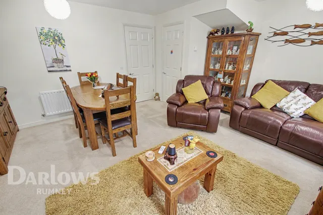 Caer Castell Place, Cardiff, photo 3