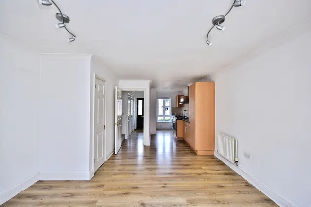 Bridgeside Mews, Maidstone, Kent, ME15, photo 1