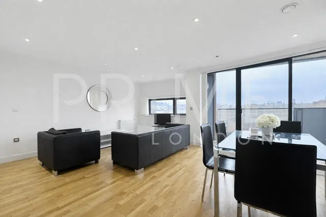 Maltby Street, Tower Bridge, SE1, photo 1
