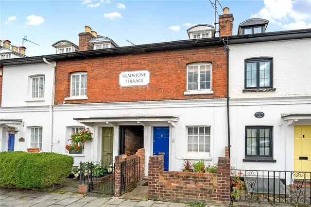 Reading Road, Henley-on-Thames, RG9, photo 1