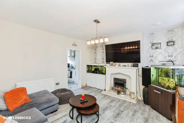 Kenmuir Avenue, Northampton, NN2, photo 2