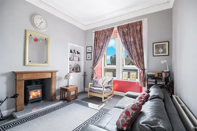 Photo 3 — East Clyde Street, Helensburgh, Argyll and Bute, G84