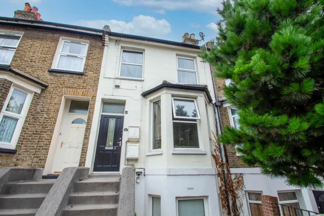 Photo 2 — Ronver Road, London