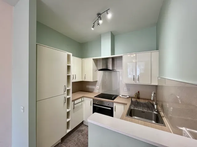 Spencers Wood, Bromley Cross, BL7, photo 1