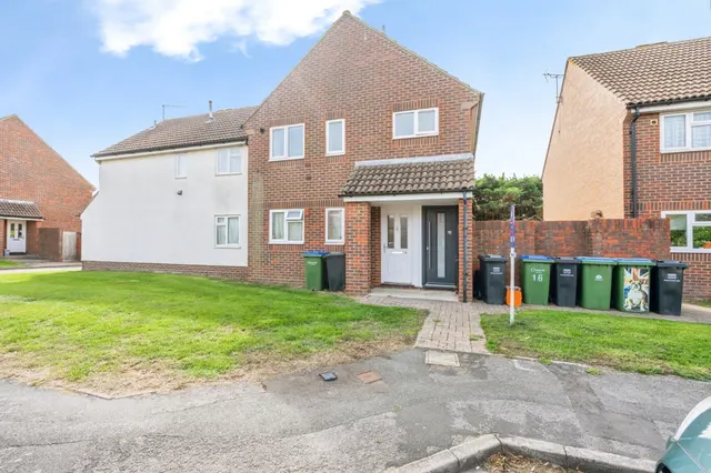 Priestley Way, Bognor Regis, PO22, photo 1