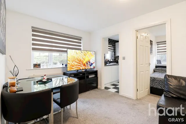 Linnet Way, Purfleet, RM19, photo 2