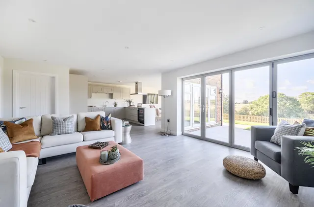 Shepherds Ridge, Mortimer Common, Reading, Berkshire, RG7 3WF, photo 1