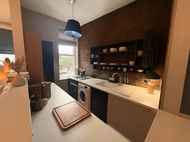 Cathedral Road, Cardiff, CF11, photo 2