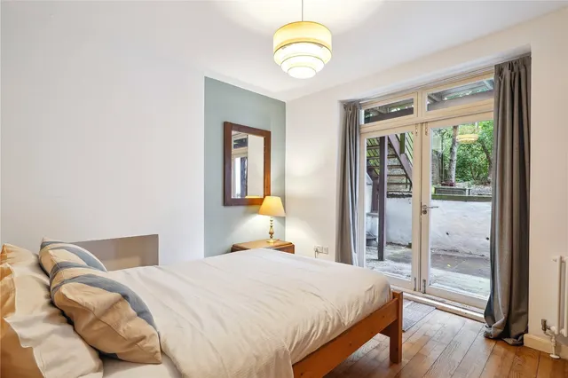 South Villas, Camden, NW1, photo 1