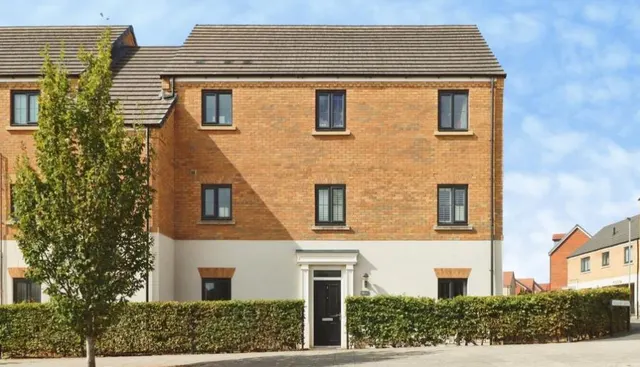 Carnoustie Drive, Corby, NN17, photo 1