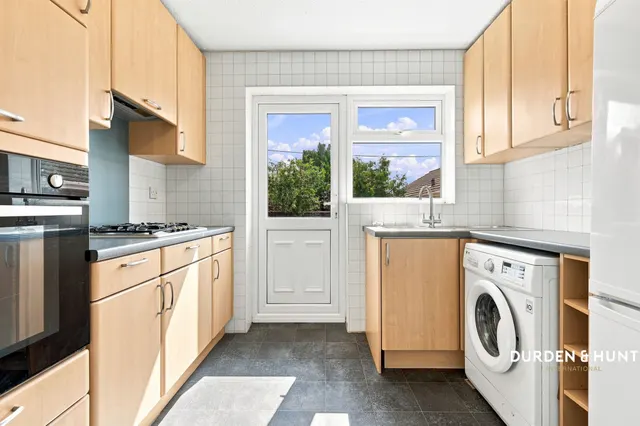 Borrowdale Close, Benfleet, SS7, photo 3