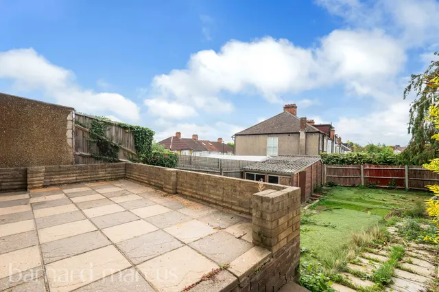 Covington Way, London, SW16, photo 2