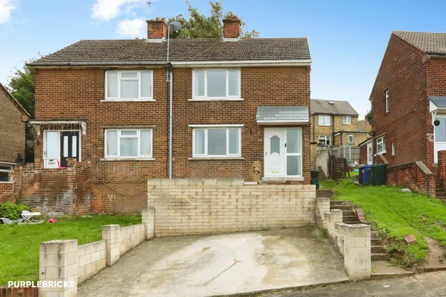 Linden Grove, Edlington, DN12, photo 1