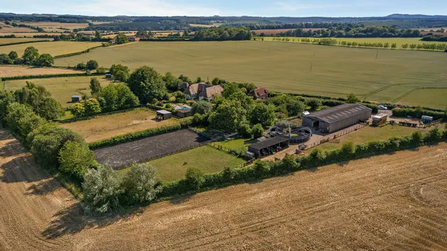 Photo 3 — Elmdown, Ramsbury, Marlborough, Wiltshire, SN8 2HL