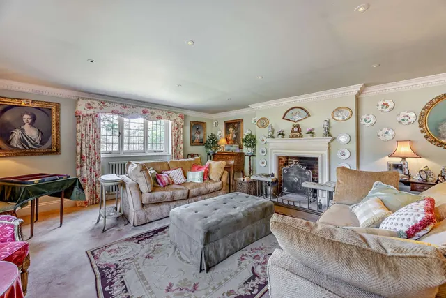 Photo 2 — Elmdown, Ramsbury, Marlborough, Wiltshire, SN8 2HL