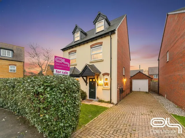 Sergeant Way, Stafford, ST17, photo 1
