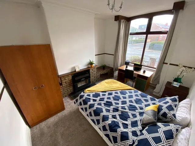 Ladybarn Lane, Fallowfield, M14, photo 3
