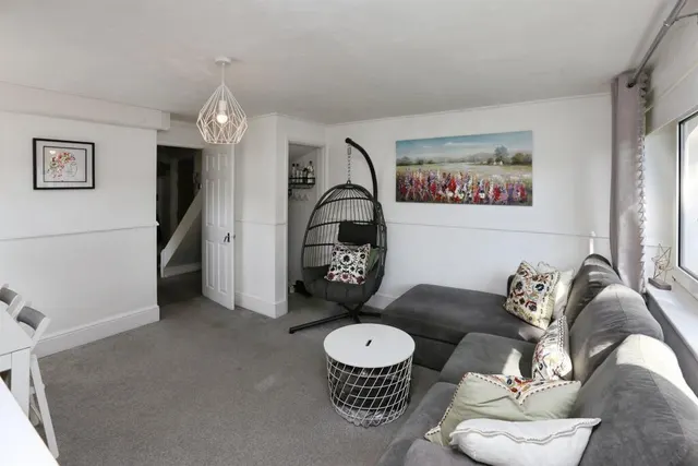 Thornhill, SO19, photo 3