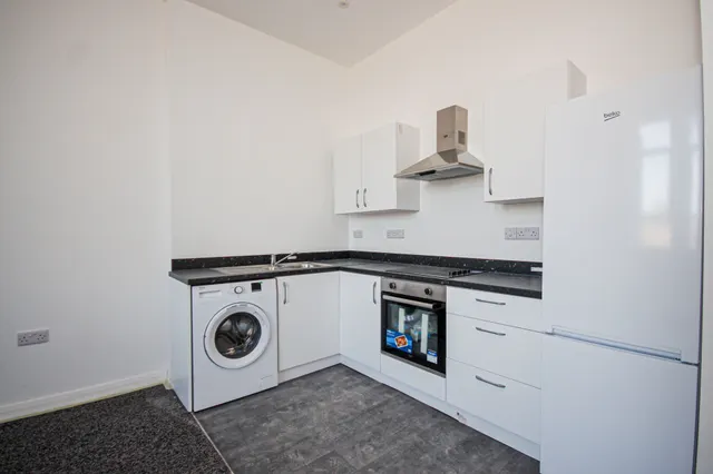 Sutherland house, photo 1