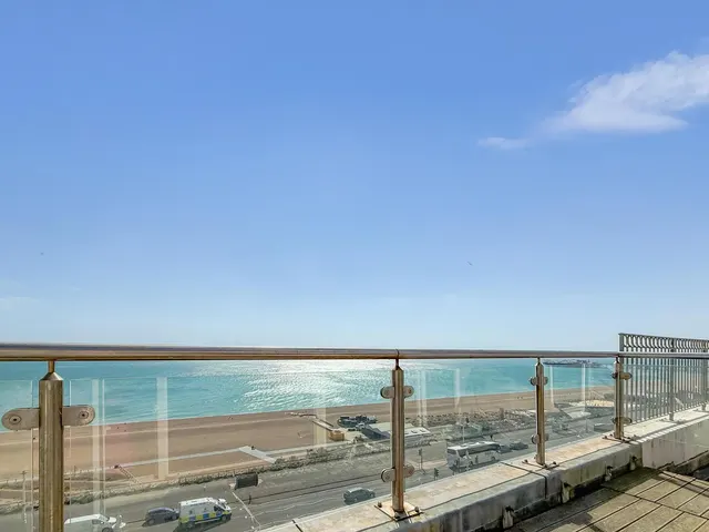 Eastern Terrace, Brighton, BN2, photo 1