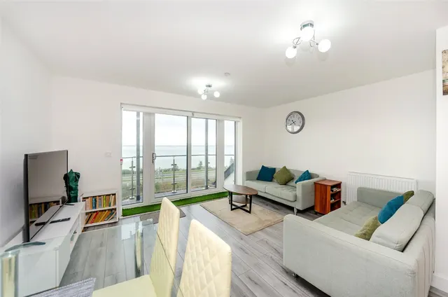 Conway Road, Penmaenm, photo 2