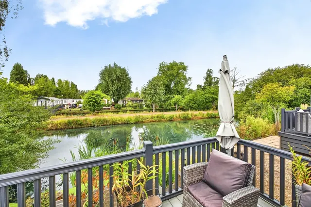 Photo 2 — Moorhen Island, Billing Aquadrome, NORTHAMPTON, Northamptonshire, NN3