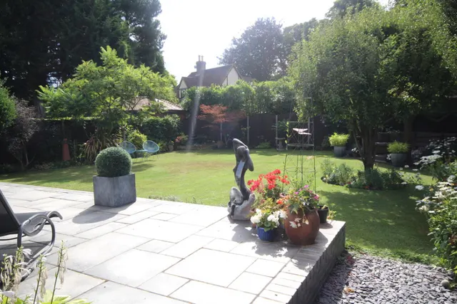 Timsway, Staines, photo 3