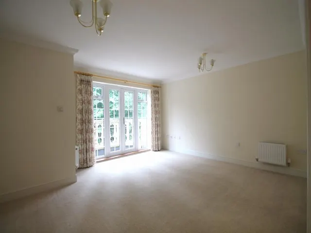 Photo 3 — Wellesley Court, Dukes Ride, Crowthorne, RG45 6DG