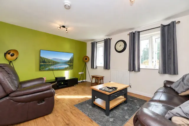 Burnside Park, Dyce, AB21, photo 2