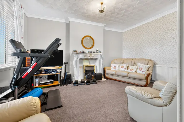 Warden Road, Knightswood, G13, photo 3