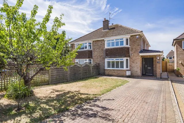 Blenheim Orchard, Shurdington, GL51, photo 1