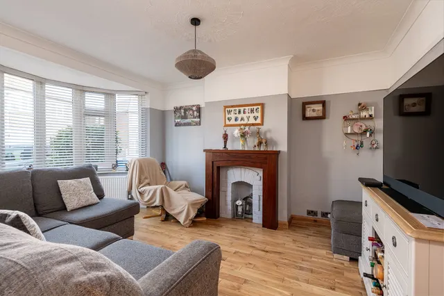 Park Road, Sheerness, ME12, photo 3