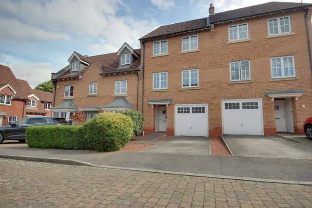 Juniper Chase, Beverley, HU17, photo 1