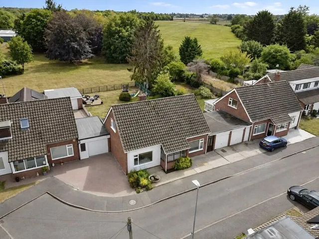 Fosse Close, Sharnford, Leicestershire, LE10, photo 1