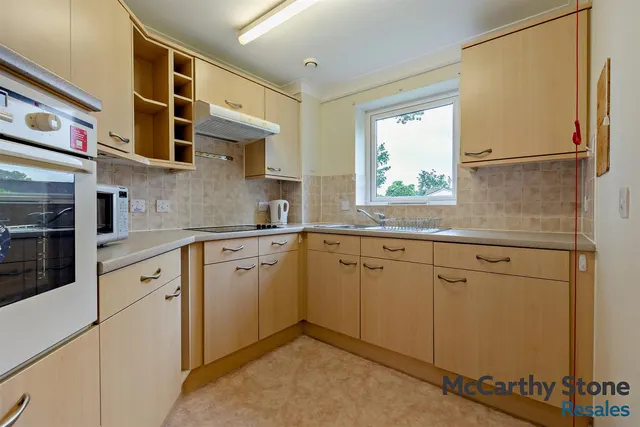 Grange Road, Uckfield, TN22, photo 3