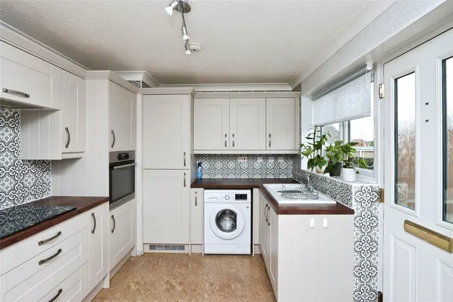Photo 2 — Nathan Drive, Waterthorpe, Sheffield, S20