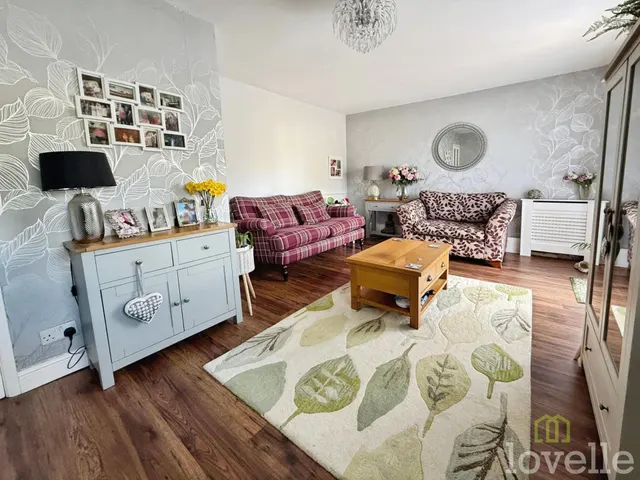 St. Hilarys Close, North Hykeham, LN6, photo 3