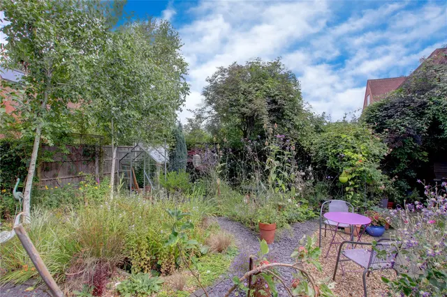 Photo 2 — Middlepark Drive, Northfield, Birmingham, B31 2FL