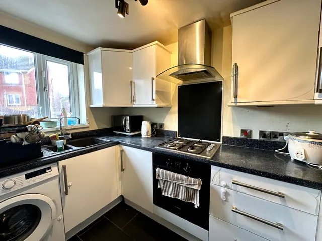 Photo 2 — St Helens Avenue, Tipton, DY4
