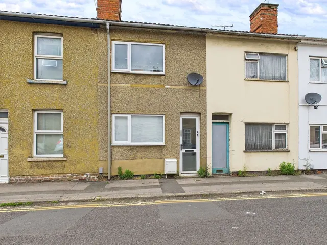 Albion Street, Swindon, SN1, photo 1