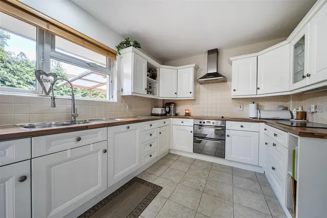 Photo 3 — Greenaway Lane, Warsash