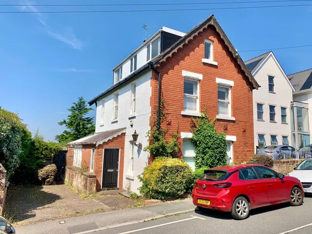 The Mount, Heswall, CH60, photo 1
