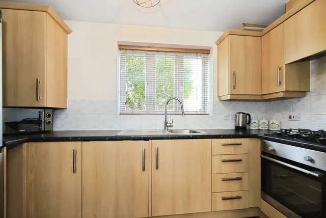 Photo 3 — Ardgowan Grove, Wolverhampton, West Midlands, WV4