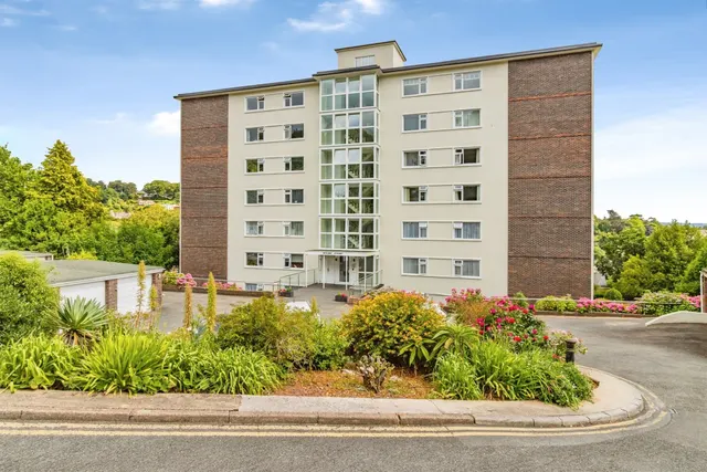 Lower Warberry Road, Torquay, photo 1