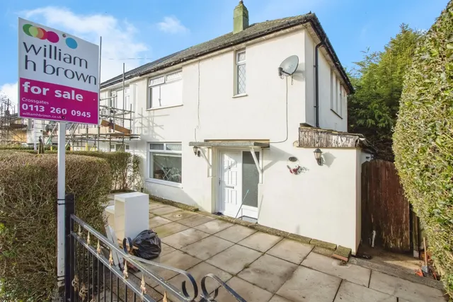 Brooklands Lane, Leeds, photo 1